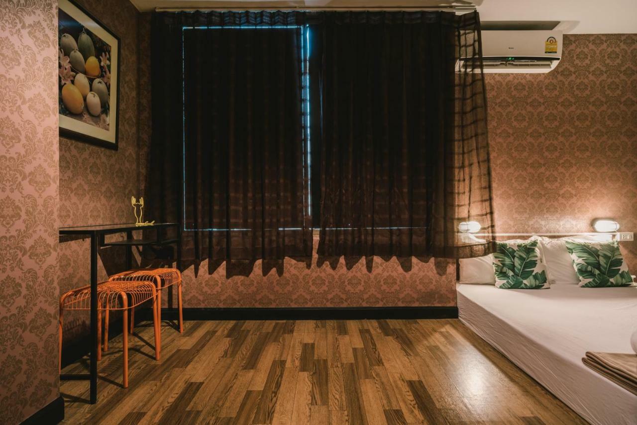 Guyasuka X Suthisarn Bangkok Exteriér fotografie
